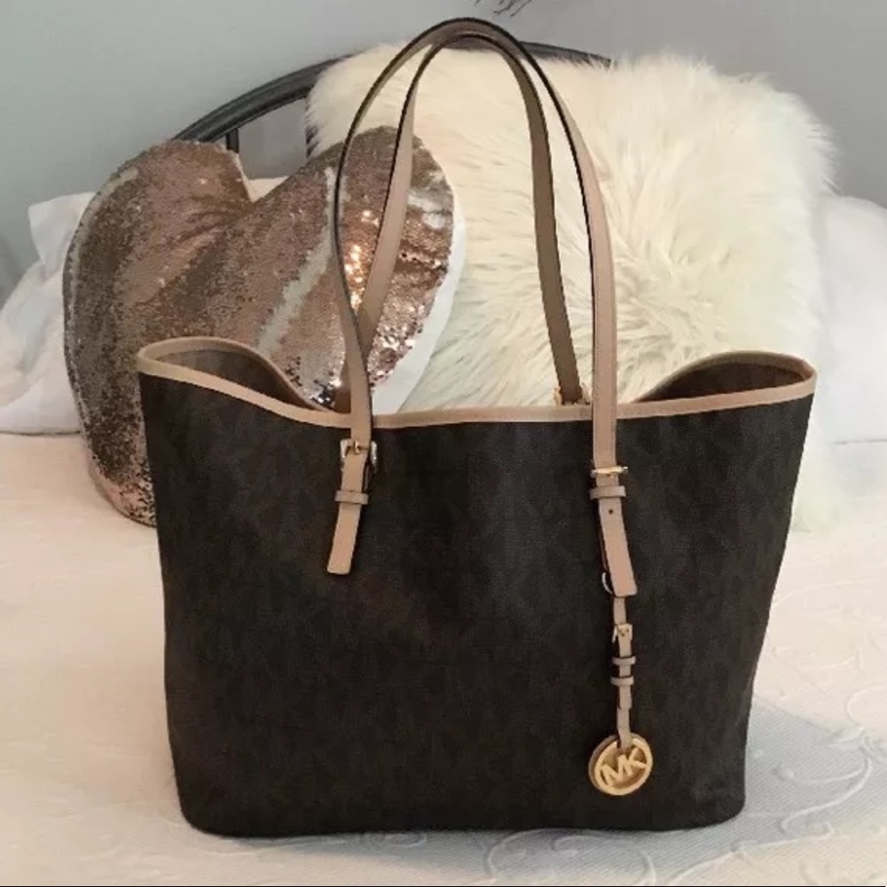 Michael Kors Jet Set Travel Tote